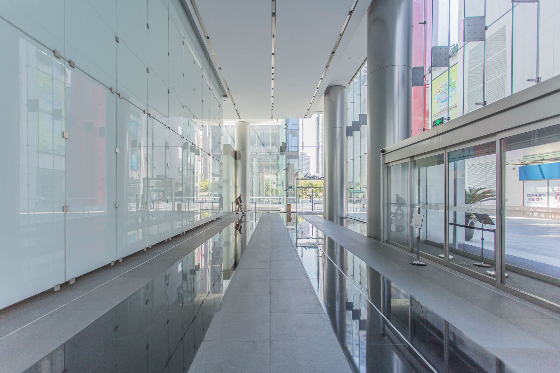 金虹桥国际中心租金/租赁/出租/物业信息